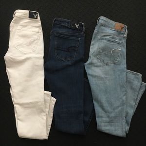 Lot of American Eagle jeans